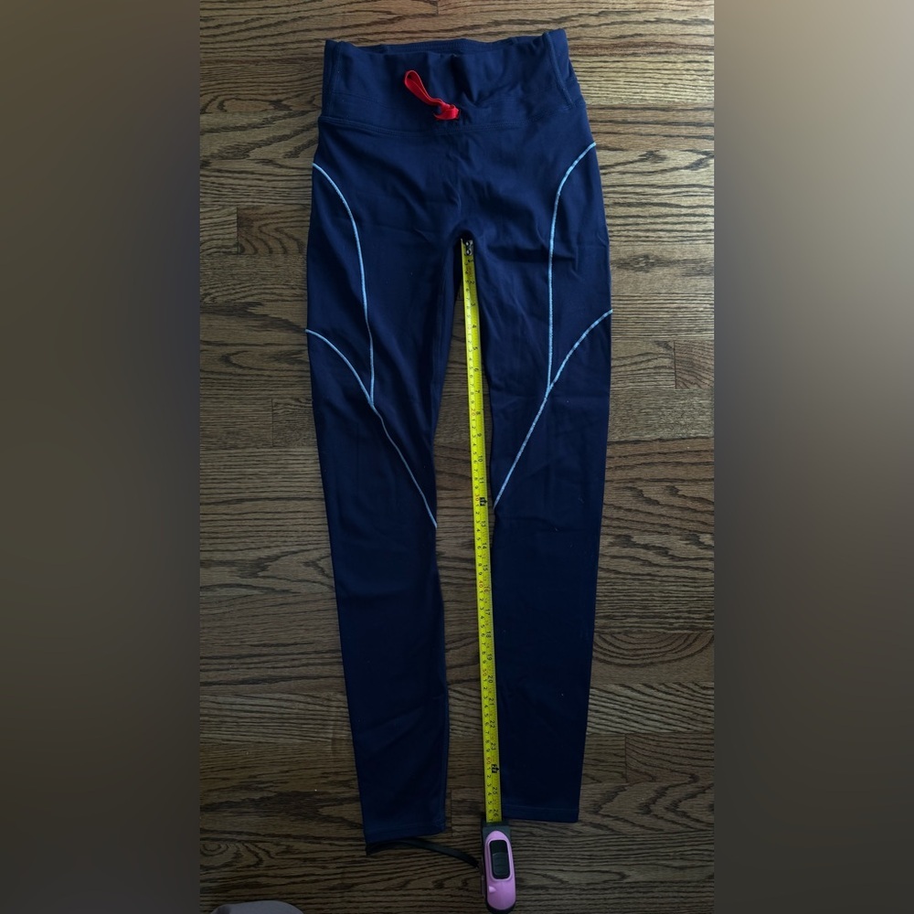 Two Pairs Fabletics Leggings Size Small - Picture 7 of 8